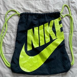 Nike drawstring bag